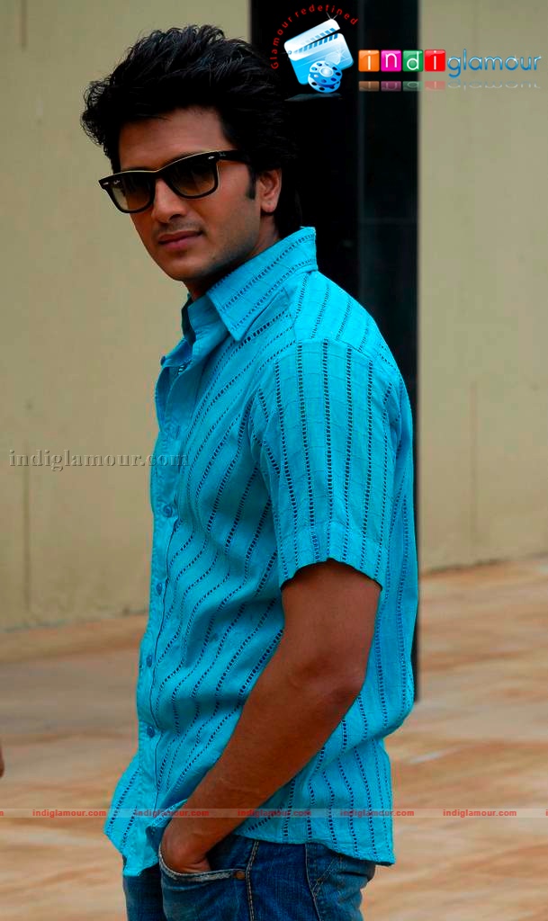 Do Knot Disturb press meet Event hd photo